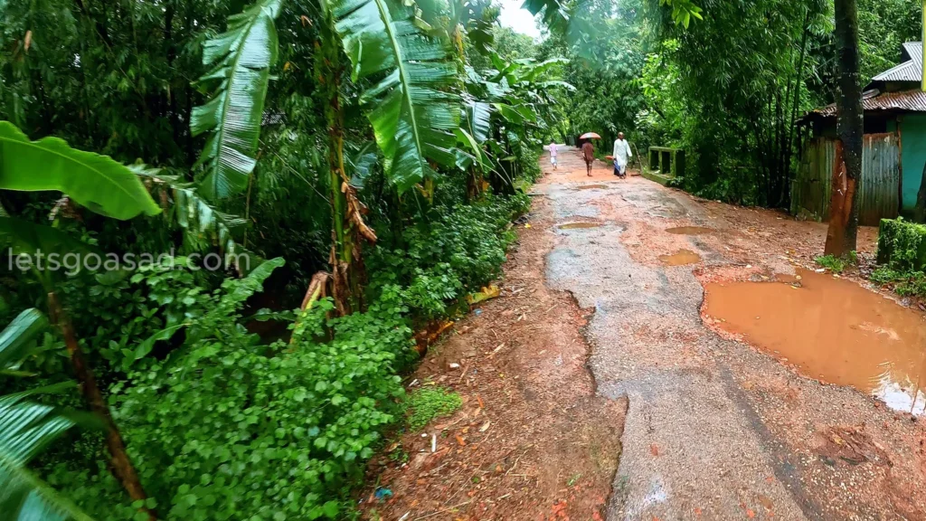 লাউড়গড়-damange-road
