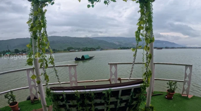 Tanguar Haor Travel Guide 2025: Houseboat, Niladri Lake & Jadukata River Experience